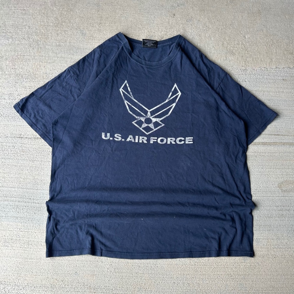 Vintage 2000s US Air Force T-Shirt XL Navy Blue Military Graphic Tee